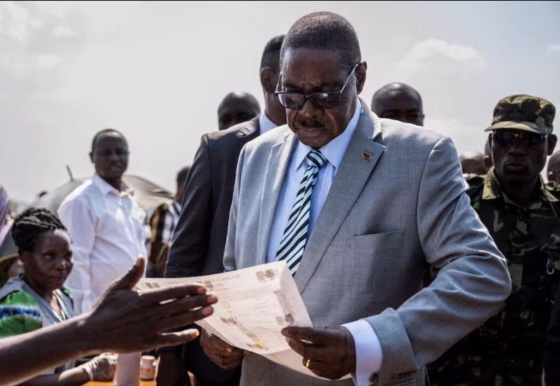 Malawi Election: Ex-President Mutharika Takes Early Lead Against Chakwera