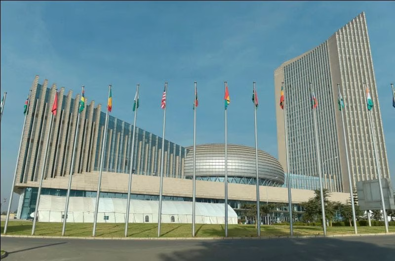 AU launches  billion overhaul of continental aviation